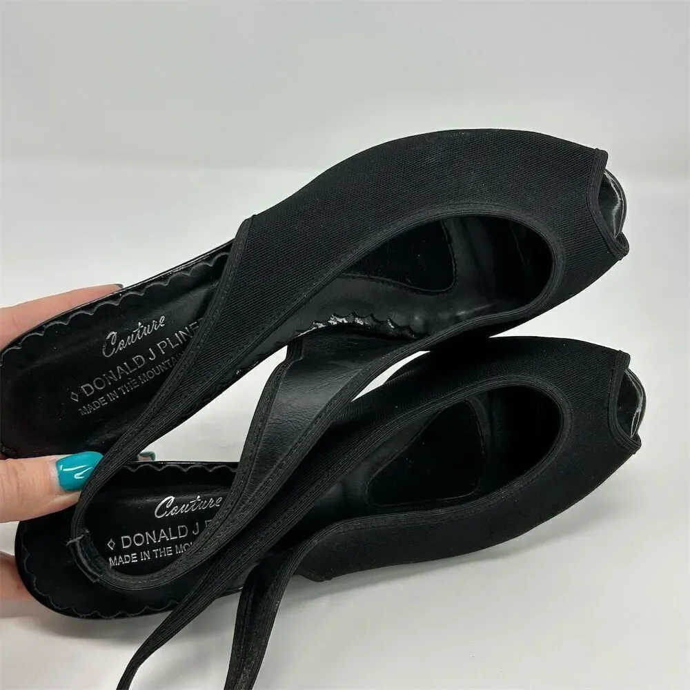 Donald J. Pliner style sandals welcome